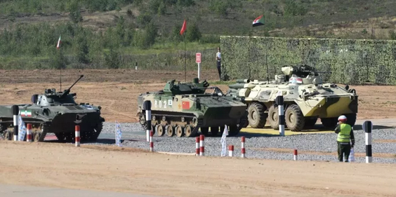 ZBD03步兵戰(zhàn)車(chē)亮相“空降排”，92A輪式裝甲車(chē)再戰(zhàn)“晴空”